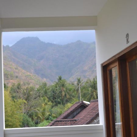 Master Homestay Amed  Bagian luar foto