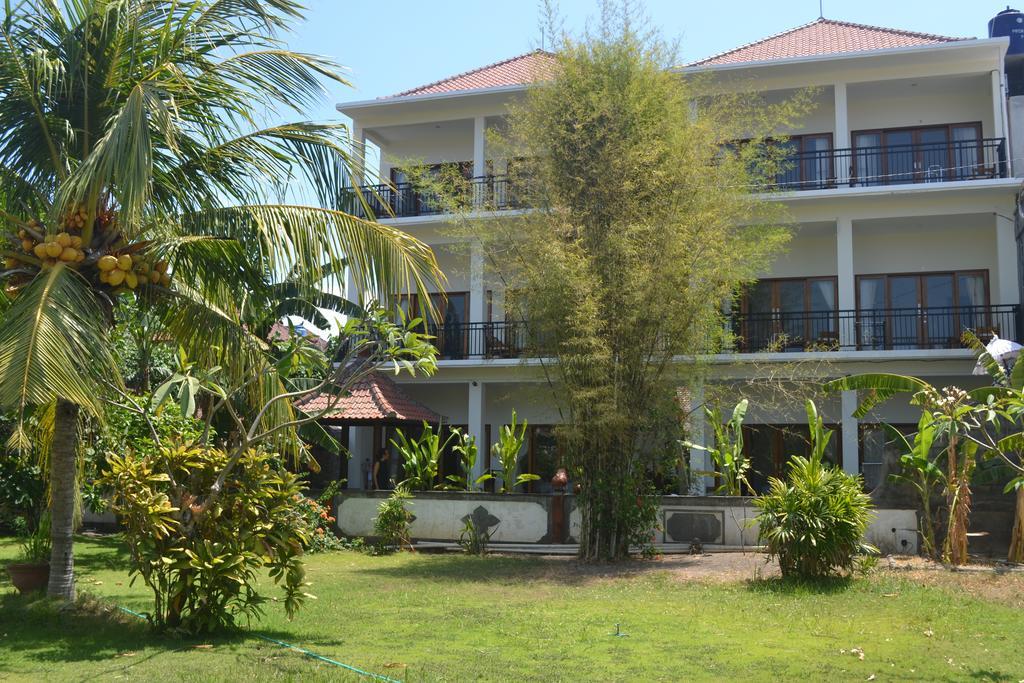 Master Homestay Amed  Bagian luar foto