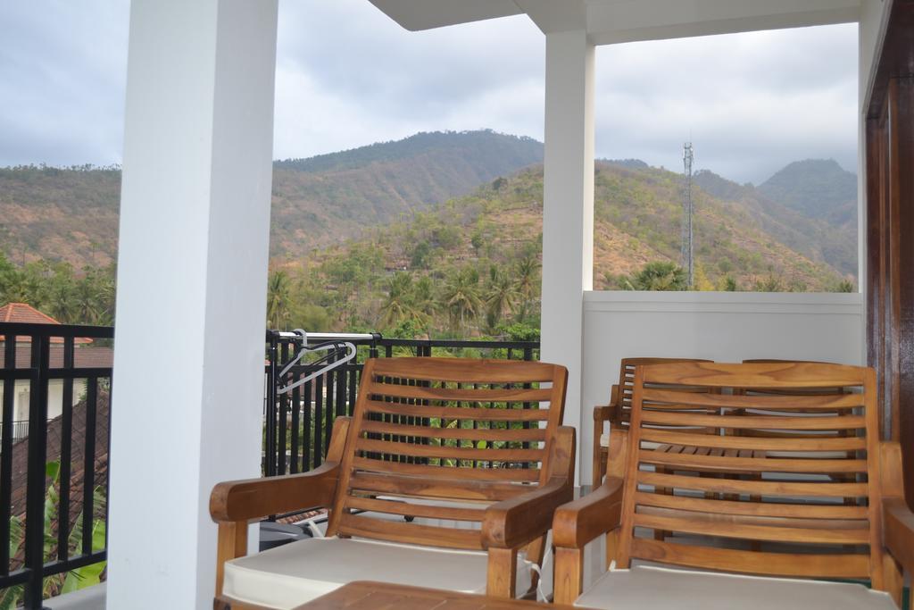 Master Homestay Amed  Bagian luar foto